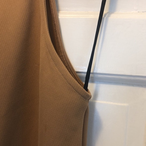 Cute beige halter sundress - Picture 4 of 6